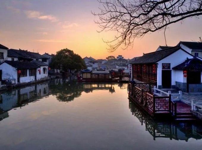 阿拉善:以“稳”聚力 夯实高质量发展基石
